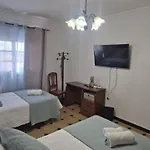 לינה וארוחת בוקר Molinos